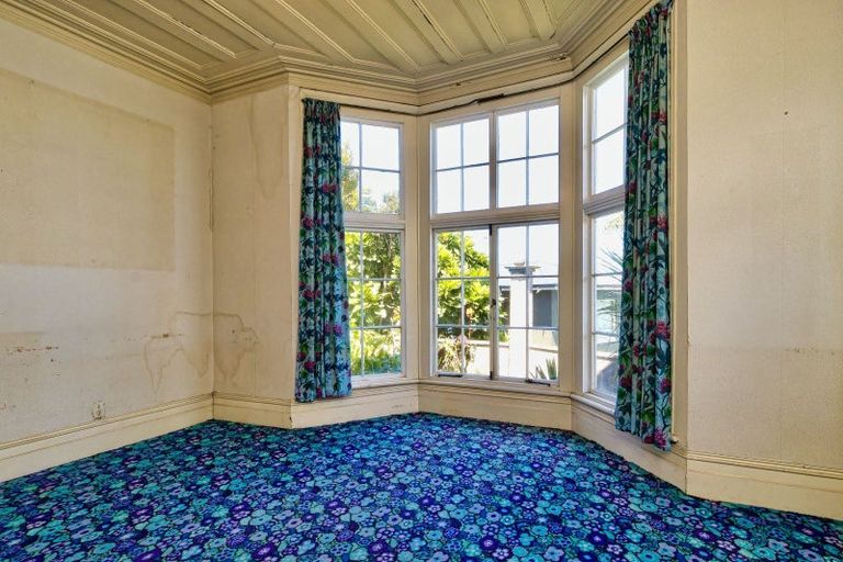 Photo of property in 26 Thompson Road, Bluff Hill, Napier, 4110