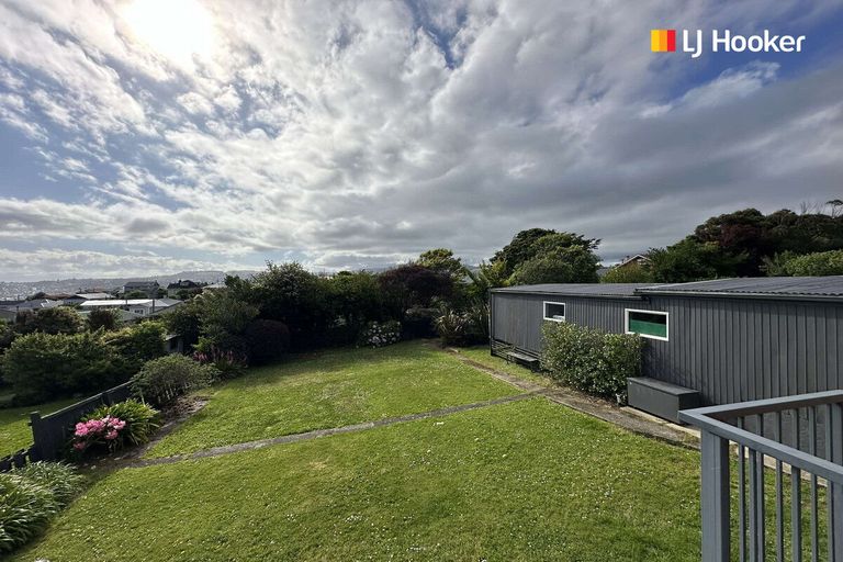 Photo of property in 27 Stirling Street, Andersons Bay, Dunedin, 9013