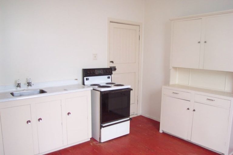 Photo of property in 25 Todman Street, Brooklyn, Wellington, 6021