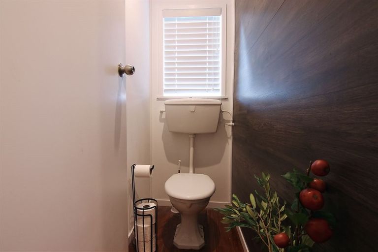 Photo of property in 140 Deep Creek Road, Torbay, Auckland, 0630