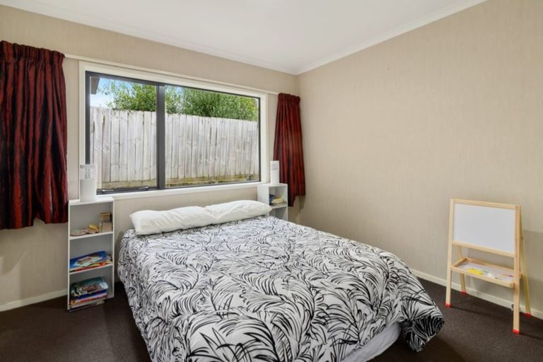 Photo of property in 33 Mccahon Drive, Pukehangi, Rotorua, 3015