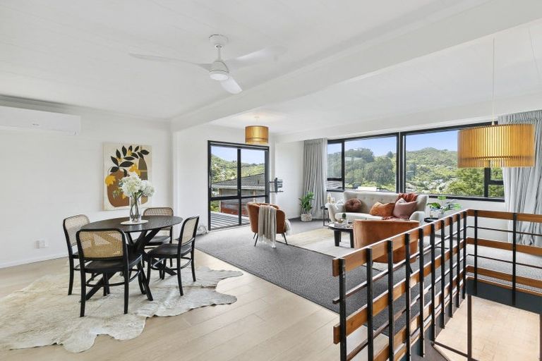 Photo of property in 12 Ramsey Place, Karori, Wellington, 6012