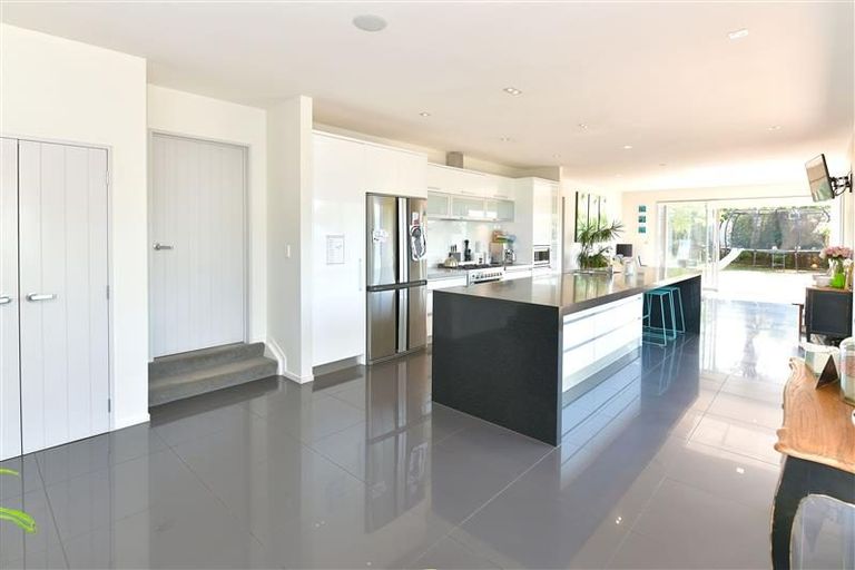 Photo of property in 855 Whangaparaoa Road, Manly, Whangaparaoa, 0930