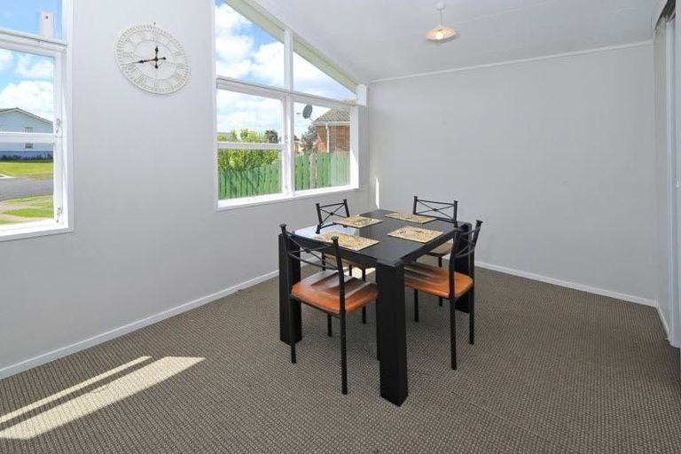 Photo of property in 59 Calthorp Close, Favona, Auckland, 2024
