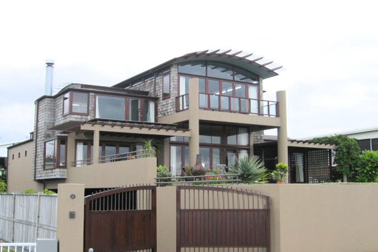 Photo of property in 41 Beach Road, Otumoetai, Tauranga, 3110