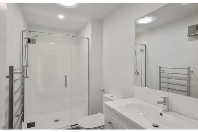 Photo of property in 52 Harvey Terrace, Richmond, Christchurch, 8013