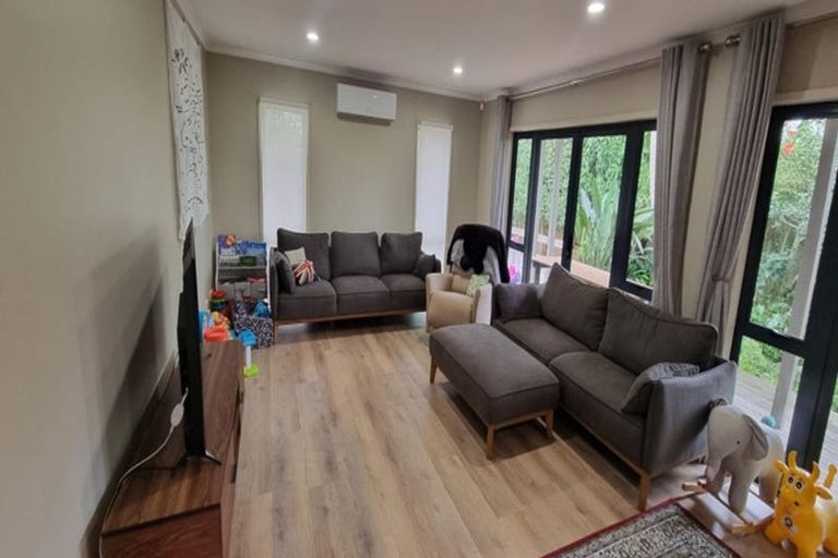 Photo of property in 99a Beach Road, Pahurehure, Papakura, 2113