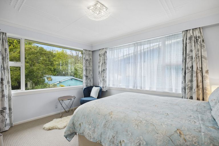 Photo of property in 10a Wharfdale Street, Macandrew Bay, Dunedin, 9014