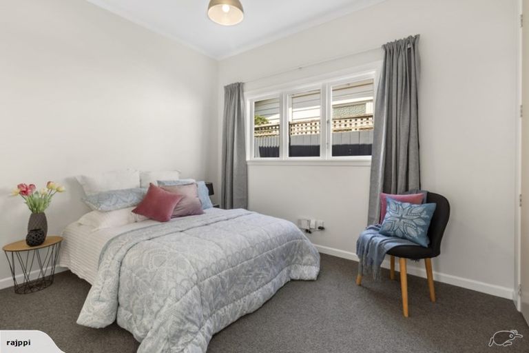 Photo of property in 18 Richmond Street, Petone, Lower Hutt, 5012