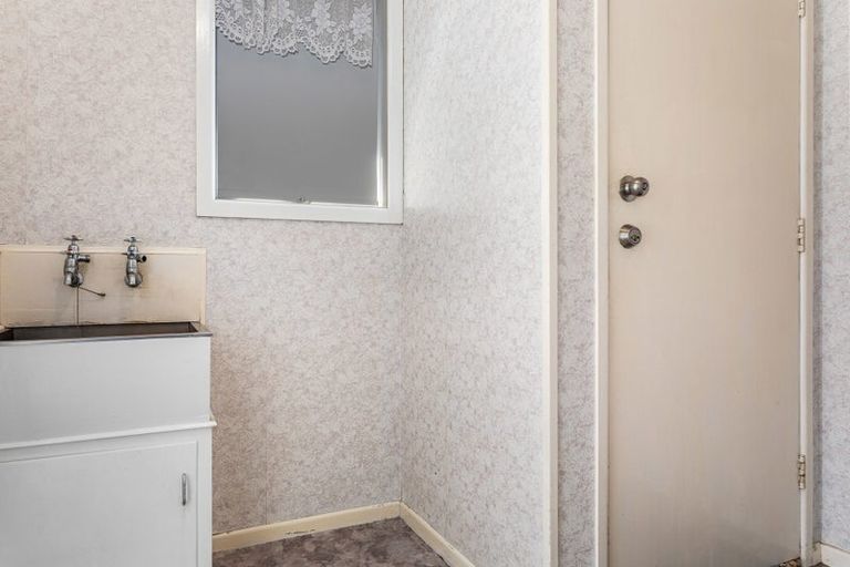 Photo of property in 24 Mackenzie Street, Kawerau, 3127