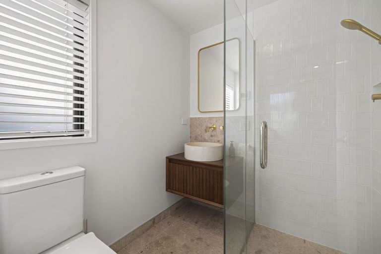 Photo of property in 11 Waterfowl Road, Jacks Point, 9371