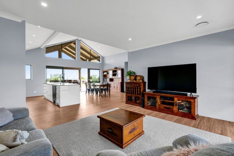 Photo of property in 1270 Mangorei Road, Mangorei, New Plymouth, 4371