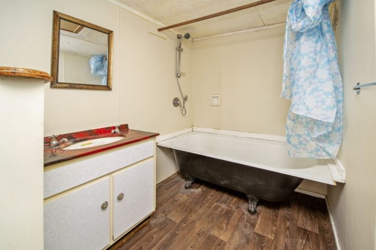 Photo of property in 163 Lemon Street, Strandon, New Plymouth, 4312