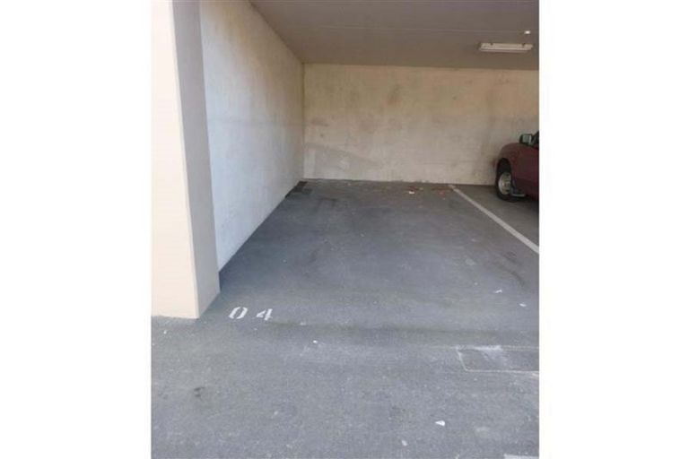 Photo of property in 4/30 Mathesons Road, Phillipstown, Christchurch, 8011