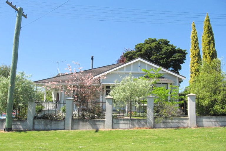 Photo of property in 2 Cobden Street, Gisborne, 4010