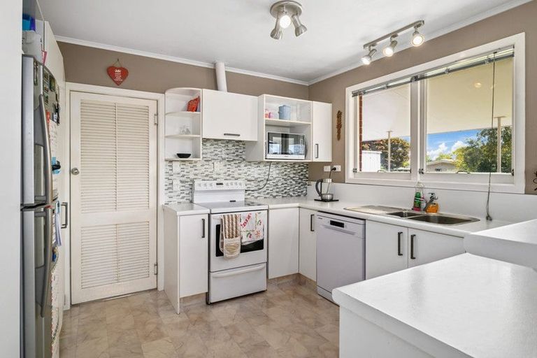 Photo of property in 9 Carlton Street, Glenholme, Rotorua, 3010