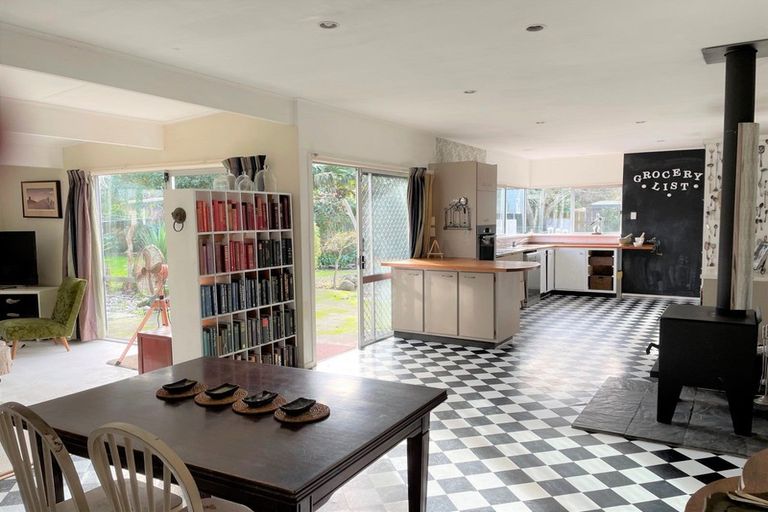 Photo of property in 6 Kopu Road, Wairoa, 4108