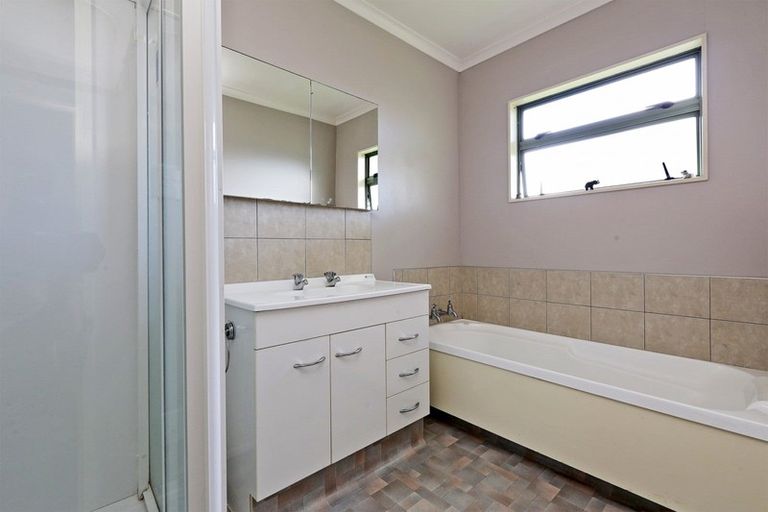 Photo of property in 437 Hemi Street, Raureka, Hastings, 4120