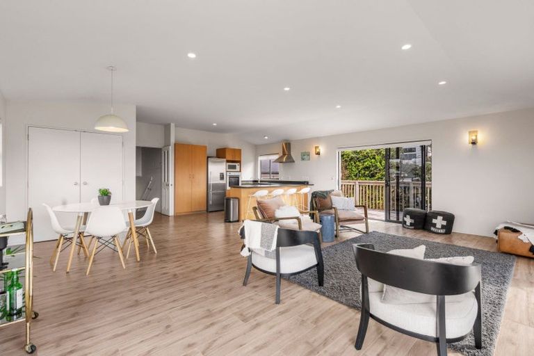 Photo of property in 22 Cullen Street, Mangawhai Heads, Mangawhai, 0505