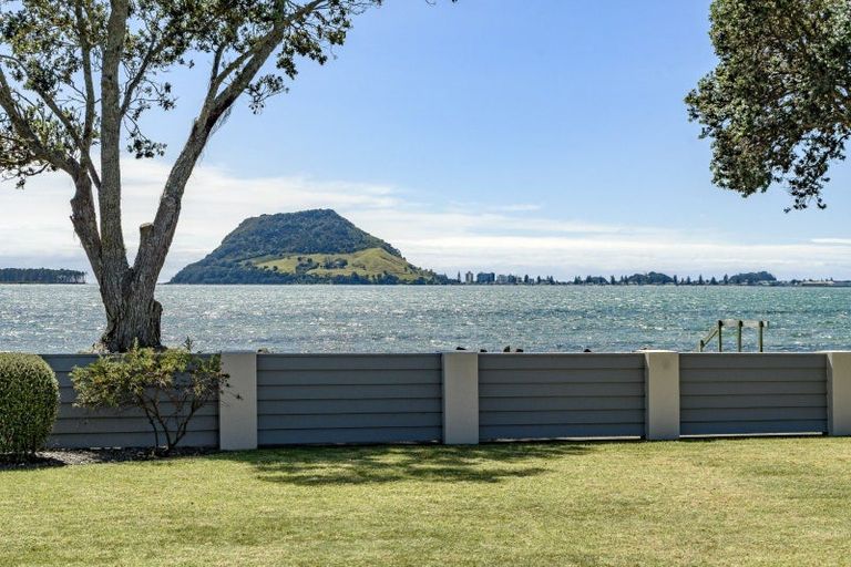 Photo of property in 19 Beach Road, Otumoetai, Tauranga, 3110