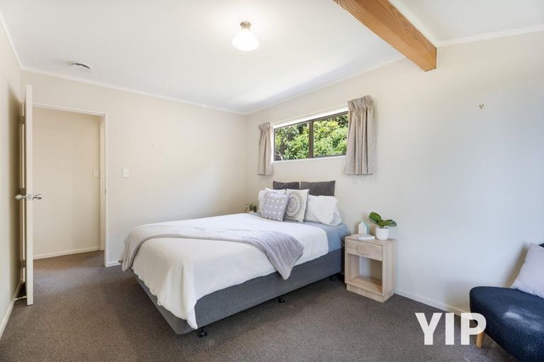 Photo of property in 30 Guadeloupe Crescent, Grenada Village, Wellington, 6037