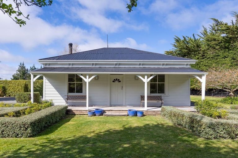 Photo of property in 515 Bealey Road, Charing Cross, Christchurch, 7671