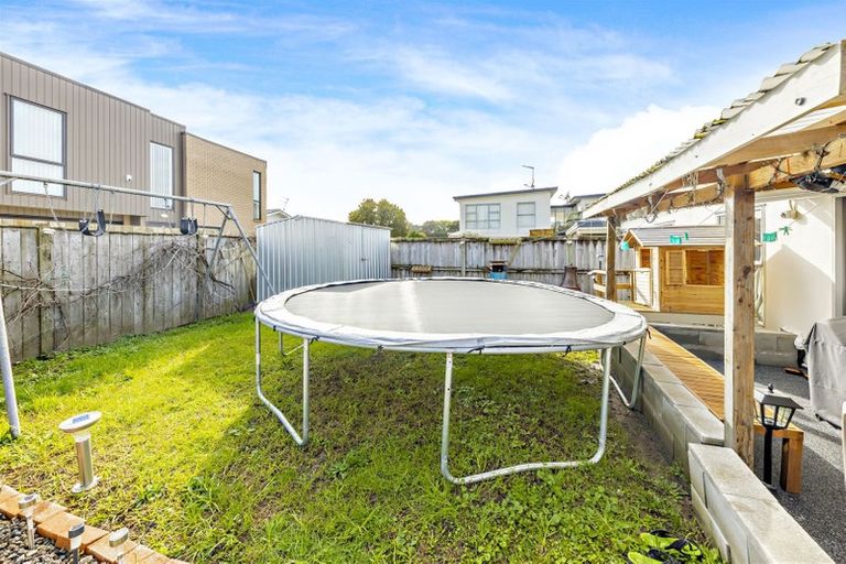 Photo of property in 6/33 Kenderdine Road, Papatoetoe, Auckland, 2025