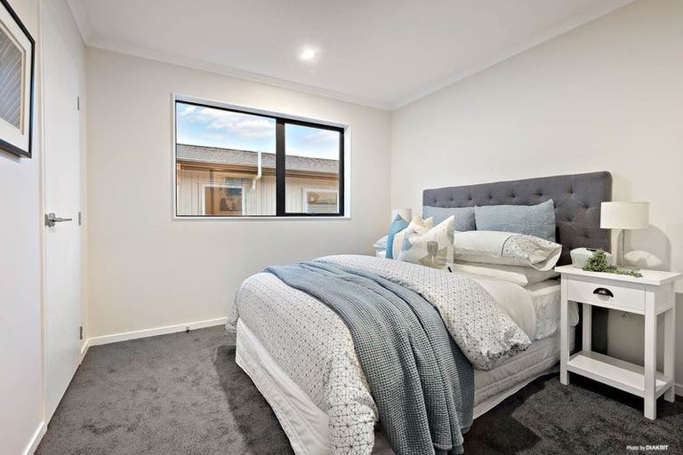 Photo of property in 24 Cooladawson Drive, Flat Bush, Auckland, 2019
