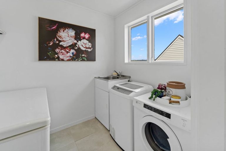 Photo of property in 6 Tamatea Drive, Snells Beach, 0920