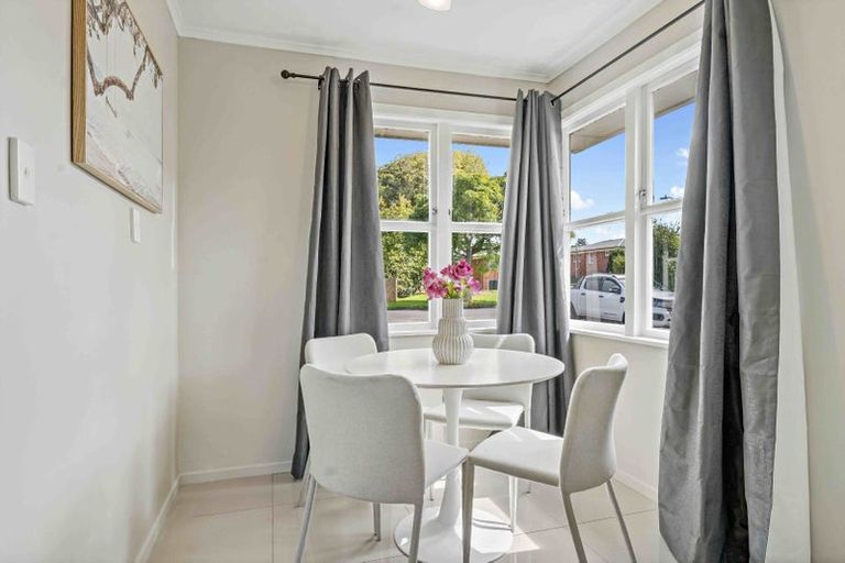 Photo of property in 20 Collie Road, Pukekohe, 2120