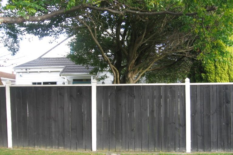 Photo of property in 16 Epuni Street, Hutt Central, Lower Hutt, 5011