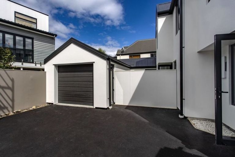 Photo of property in 3 Oakford Close, Riccarton, Christchurch, 8011