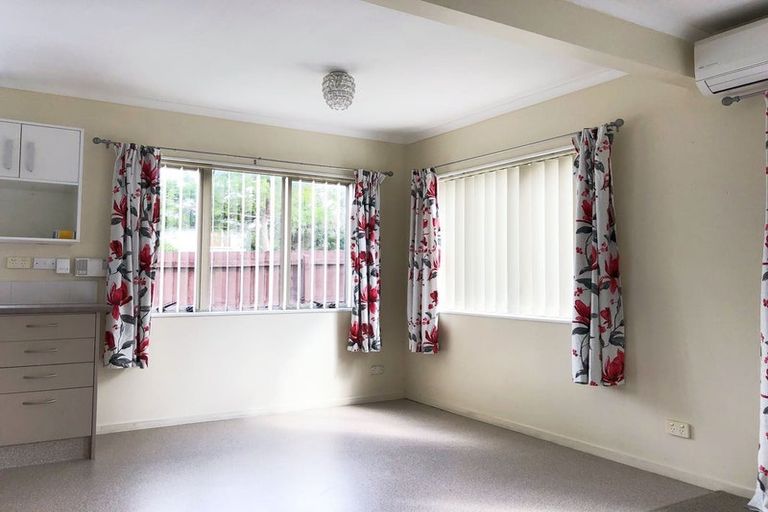 Photo of property in 45 Pooks Road, Ranui, Auckland, 0612