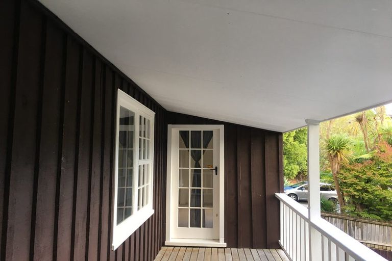 Photo of property in 16 Elmira Place, Browns Bay, Auckland, 0630