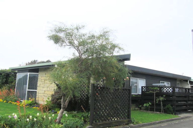 Photo of property in 2/46 Gloucester Street, Greenmeadows, Napier, 4112