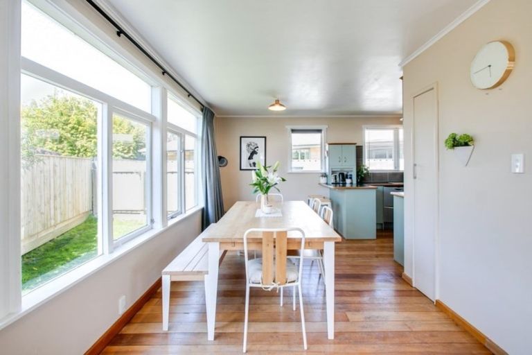 Photo of property in 20b Brookvale Road, Havelock North, 4130