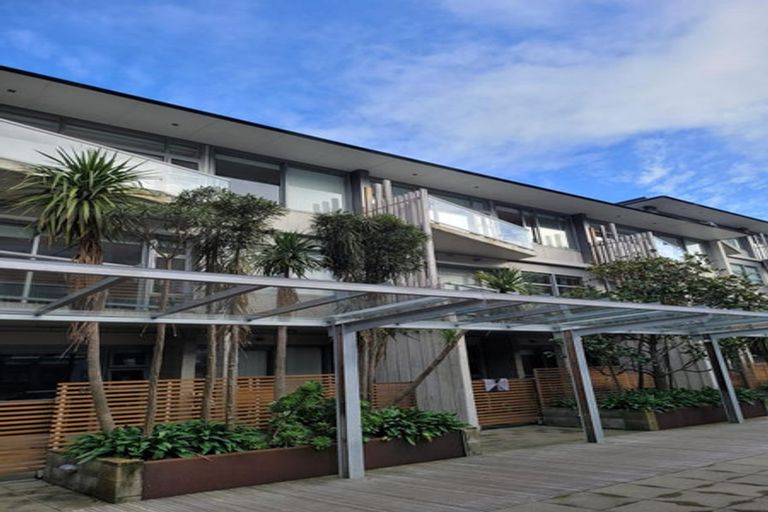 Photo of property in Detroit Apartments, 181 Tasman Street, Mount Cook, Wellington, 6021