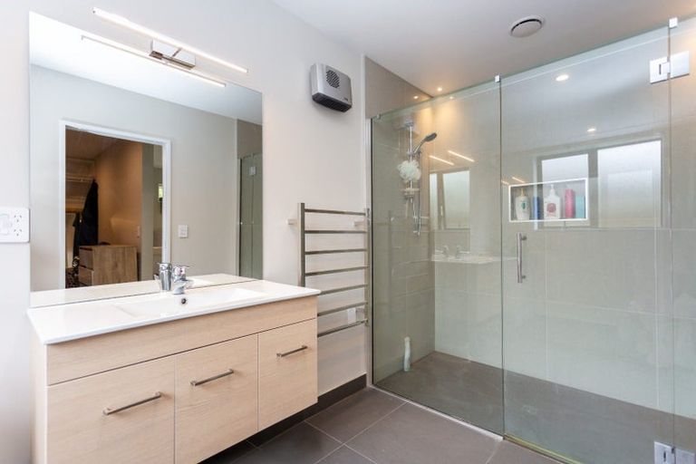 Photo of property in 17 George Oliver Place, Kainga, Christchurch, 8083