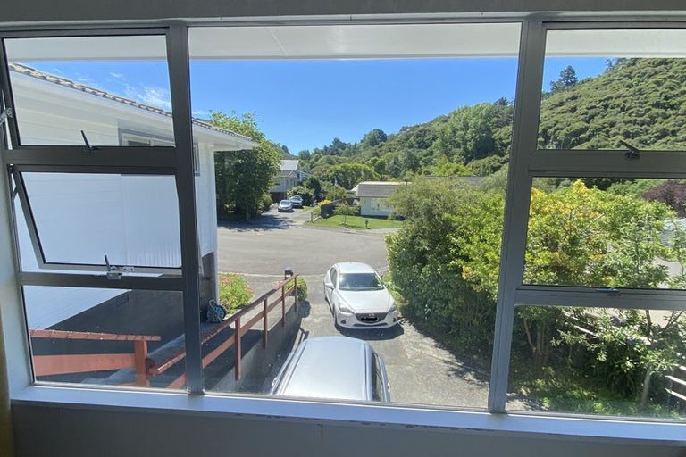 Photo of property in 10 Charthouse Lane, Whitby, Porirua, 5024