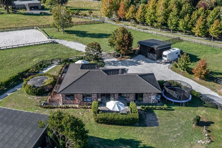 Photo of property in 1084 Weranui Road, Wainui, Silverdale, 0994