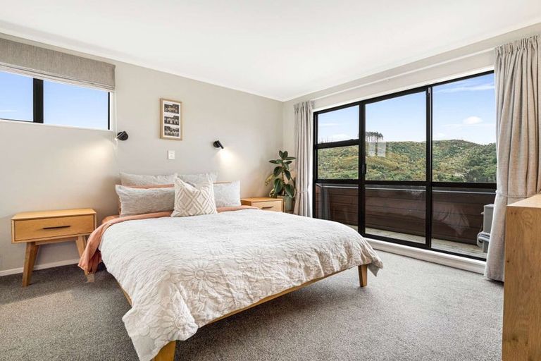 Photo of property in 61 Kanuka Road, Bombay, 2675