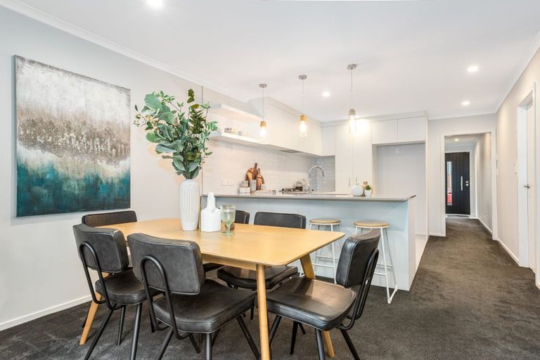 Photo of property in 5a Breakwater Way, Whitby, Porirua, 5024