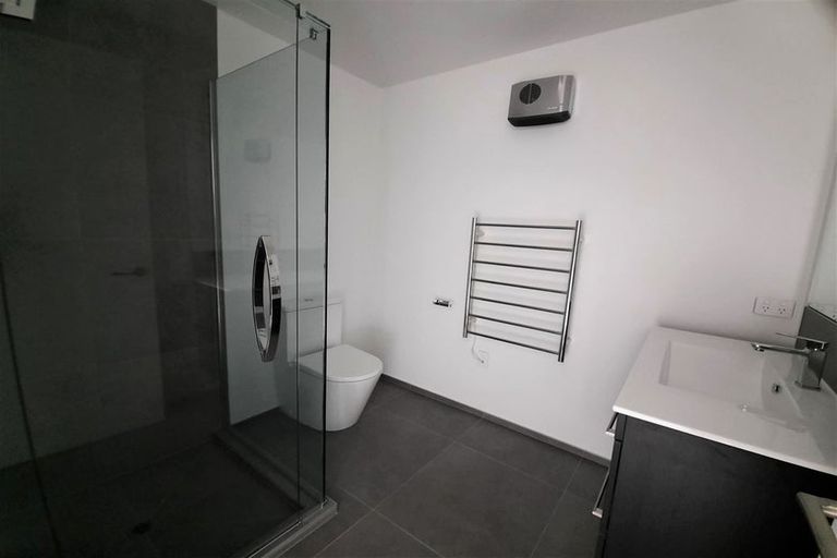 Photo of property in 12 Meredith Street, Addington, Christchurch, 8024