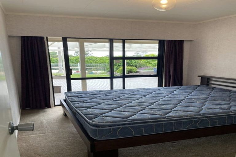 Photo of property in 251 Clifton Road, Whitford, Howick, 2571