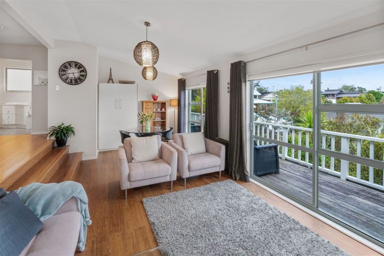 Photo of property in 3/161a Mokoia Road, Birkenhead, Auckland, 0626