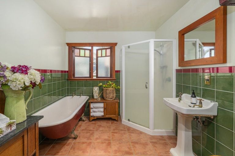 Photo of property in 19 Grange Road, Hahei, Whitianga, 3591