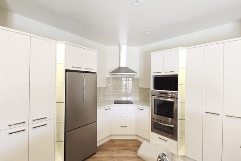 Photo of property in 17 Merlot Drive, Greenmeadows, Napier, 4112