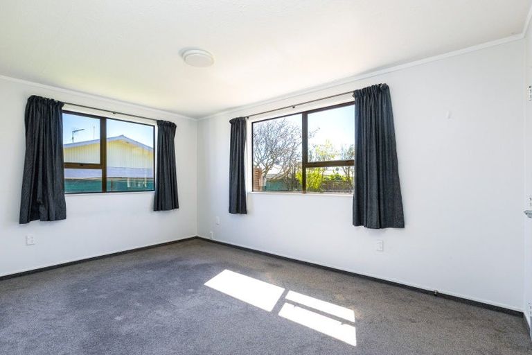Photo of property in 2/8 Eltham Road, Blenheim, 7201