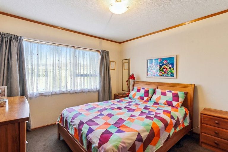 Photo of property in 25a Kaka Road, Raumati Beach, Paraparaumu, 5032