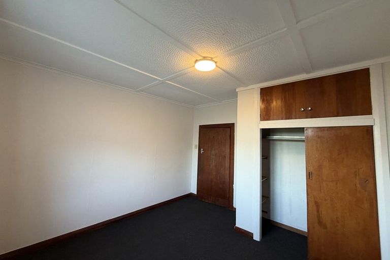 Photo of property in 113 Mangorei Road, Merrilands, New Plymouth, 4312